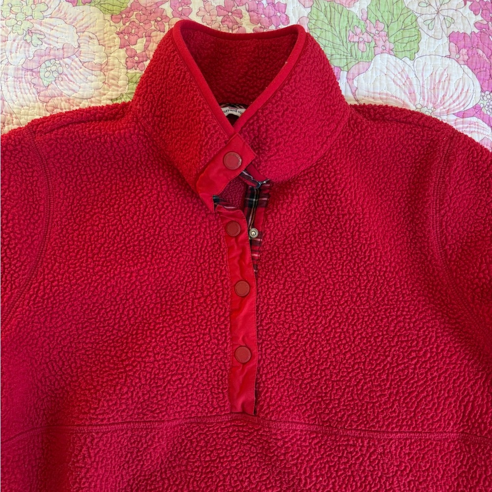 Vineyard Vines Red Teddy Fleece Pullover size S - Picture 7 of 9